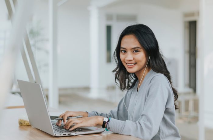 Benarkah Watak Bisa Berubah? Atau Kita Hanya Belajar Mengendalikan Diri?