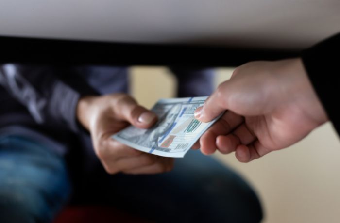 Korupsi: Harapan yang Terus Dicuri Secuil demi Secuil