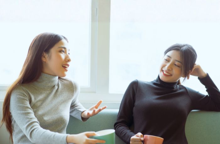 Mungkinkah Percakapan yang Selesai Bertahun-Tahun Lalu Tetap Tinggal di Kepala Kita?