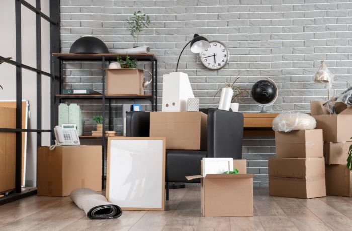 Rumah Sudah Penuh Barang, Kenapa Rasanya Selalu Ada yang Perlu Dibeli?